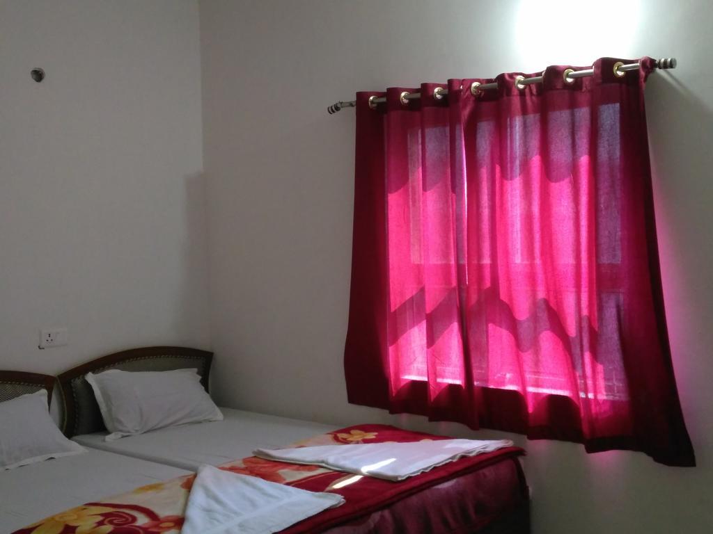 Rama Guest House Бодх-Гая Экстерьер фото