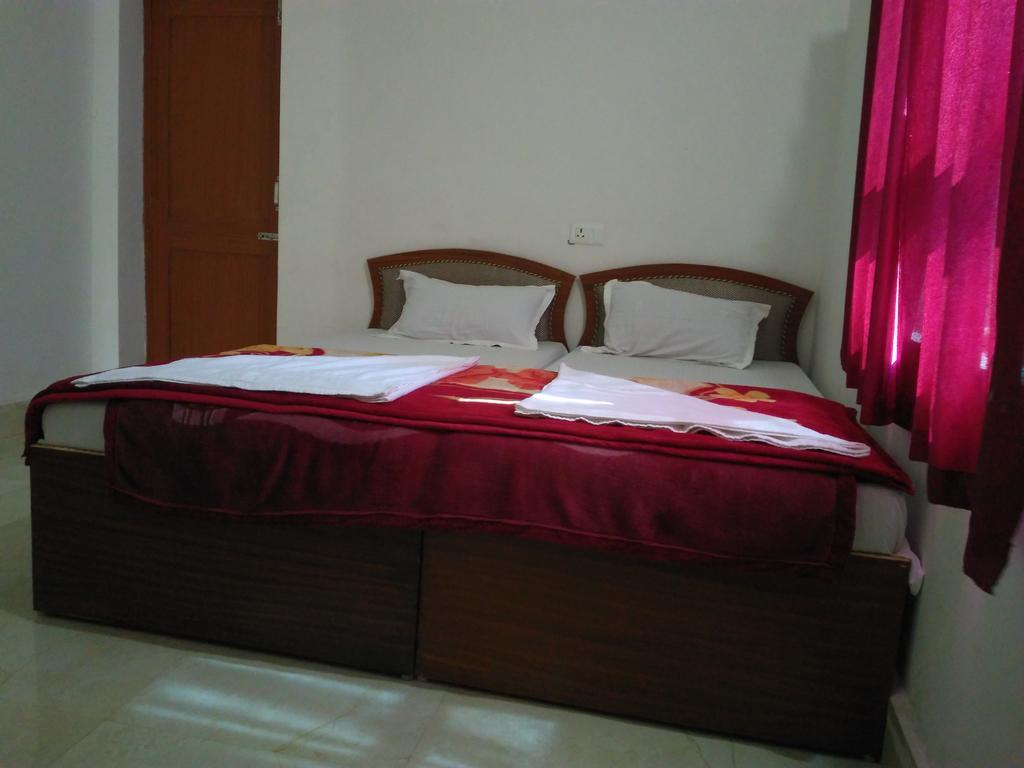 Rama Guest House Бодх-Гая Экстерьер фото