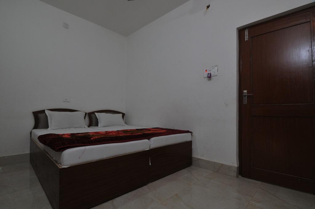 Rama Guest House Бодх-Гая Номер фото